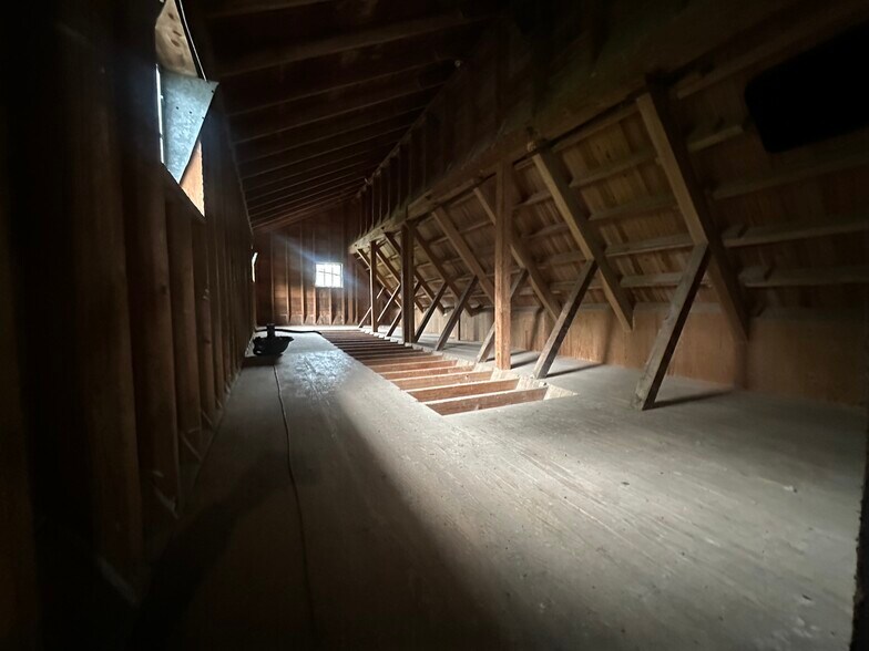 More Photos Of 198 Jackson St, Thompson Land For Sale