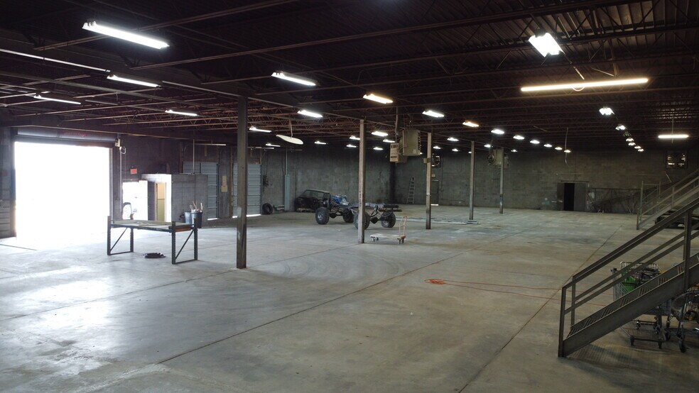 More Photos Of 1021 E Princess Anne Rd, Norfolk Warehouse For Sale