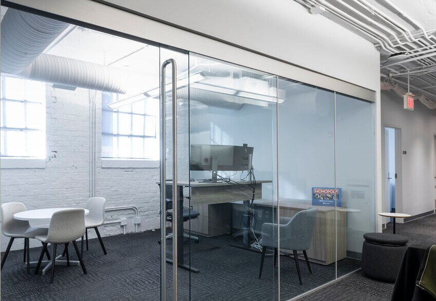 More Photos Of 416-422 Admiral Blvd, Kansas City Office For Sale