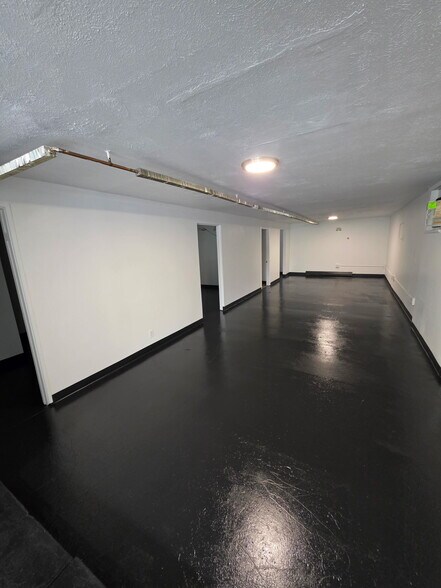 More Photos Of 1812 S Braddock Ave, Pittsburgh Apartments For Lease