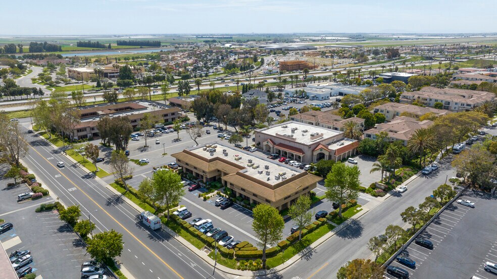 More Photos Of 445 Rosewood Ave, Camarillo Medical For Sale