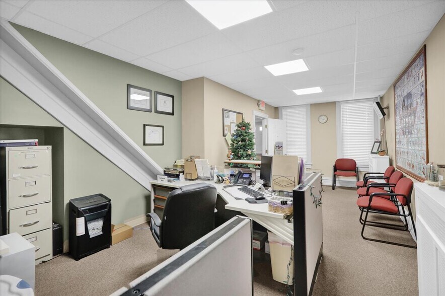 More Photos Of 612 Reading Ave, West Reading Office For Sale