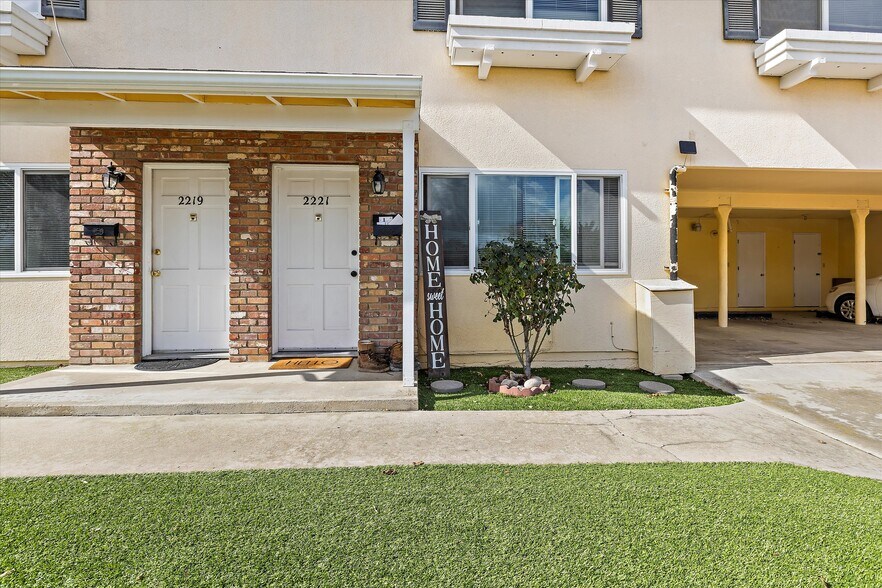 More Photos Of 2219 Oak St, Paso Robles Multifamily For Sale