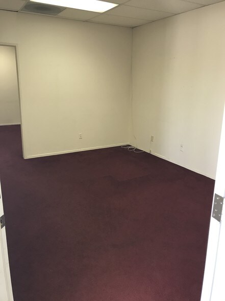 More Photos Of 23555 Golden Springs Dr, Diamond Bar Office For Sale