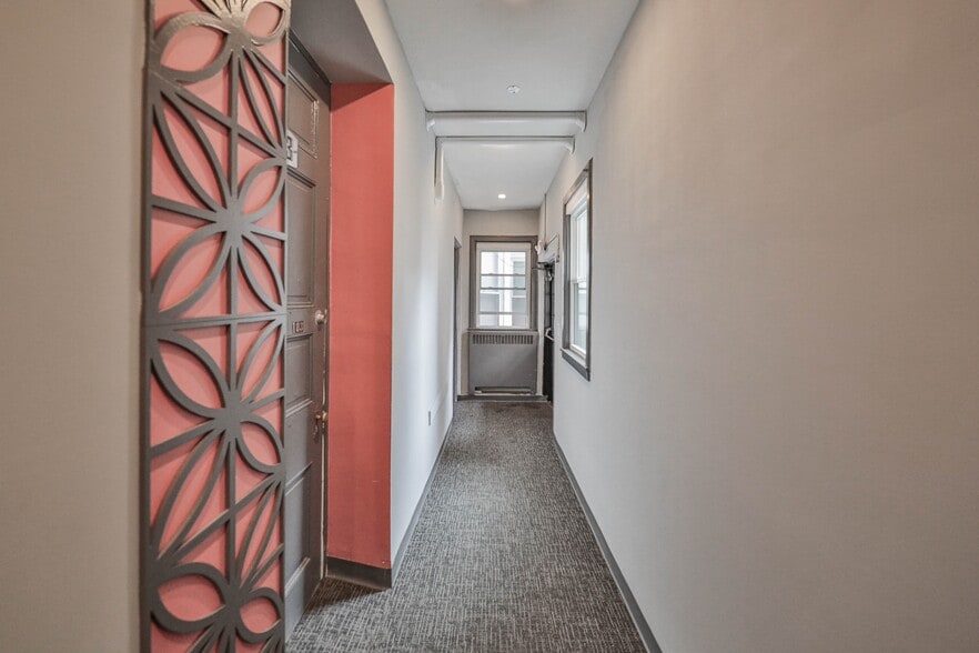 More Photos Of 123 N 2nd St, Easton Apartments For Sale