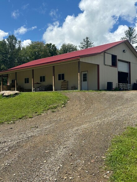 More Photos Of 7632 Centerville Rd, Houghton Trailer Camper Park For Sale