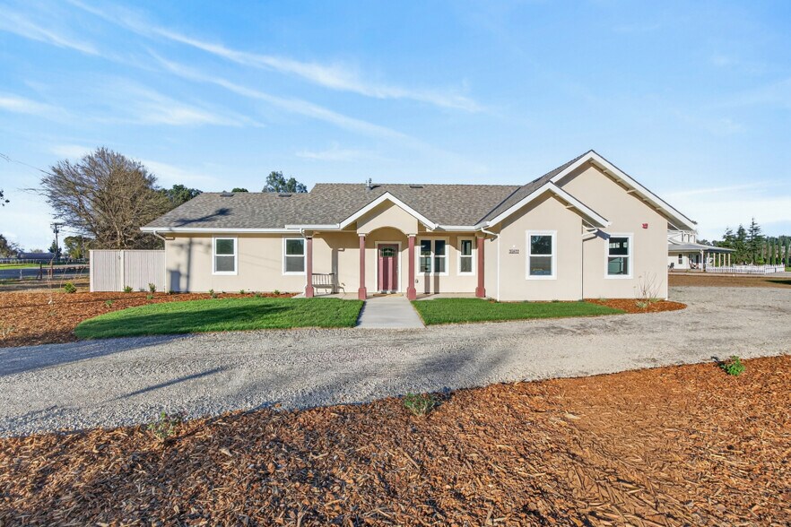 More Photos Of 25265 Carlsbad Ave, Davis Apartments For Sale