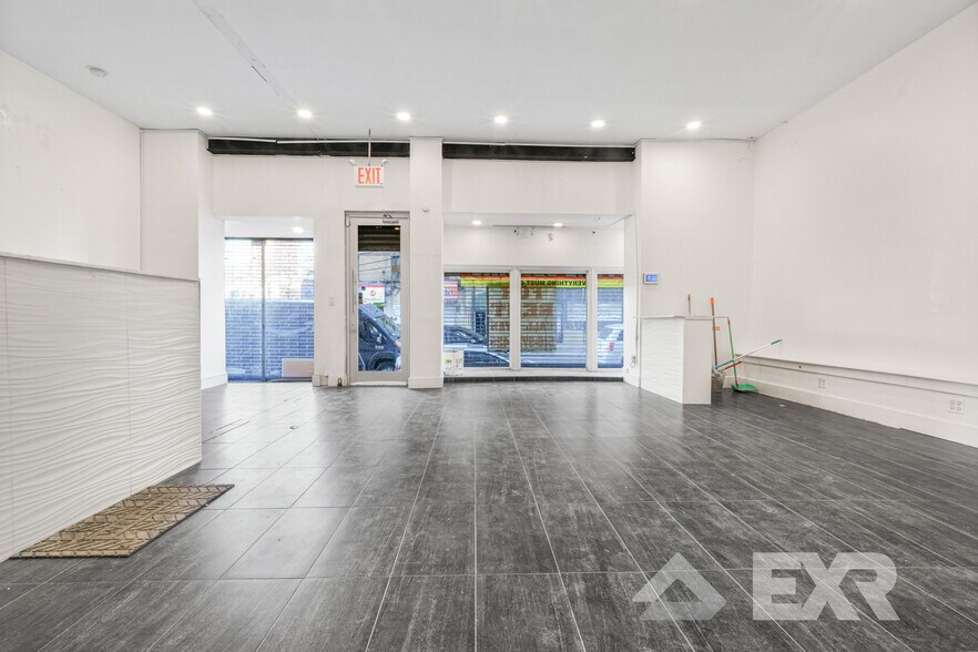 More Photos Of 148 Bruckner Blvd, Bronx Apartments For Lease