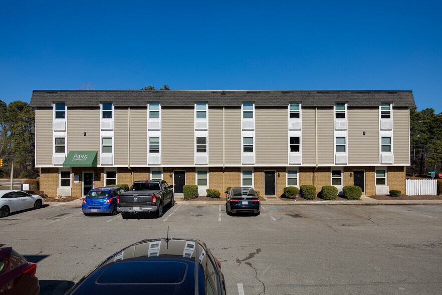 More Photos Of 3900 Forest Hill Ave, Richmond Apartments For Sale