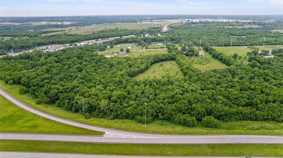 More Photos Of 34730 W 95th St, De Soto Land For Sale