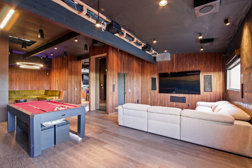 More Photos Of 1627 Pontius Ave, Los Angeles Loft Creative Space For Sale