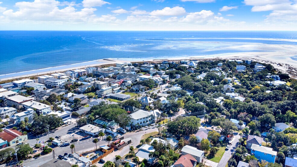 More Photos Of 104 17th st, Tybee Island Apartments For Sale