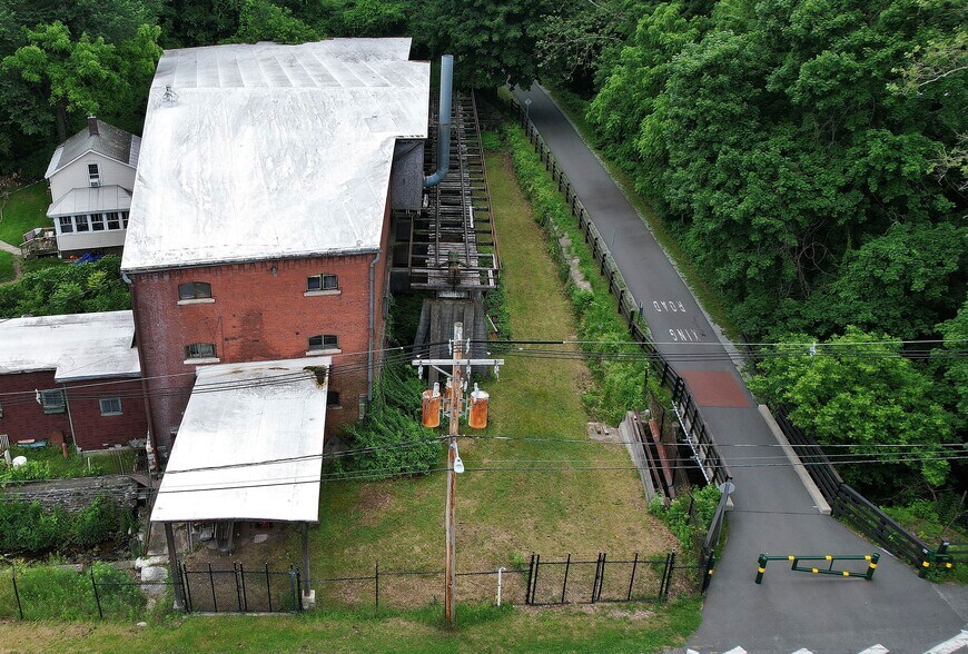 More Photos Of 12 Harmony St, Adams Warehouse For Sale