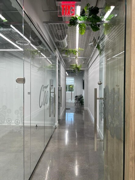More Photos Of 2550 NW 100th Ave, Doral Office Residential For Lease