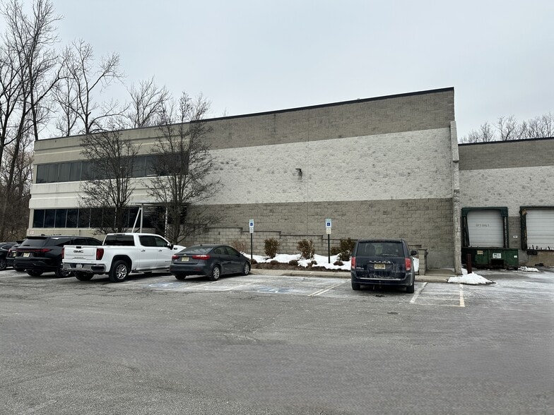 Primary Photo Of 29 Park Way, Upper Saddle River Manufacturing For Lease