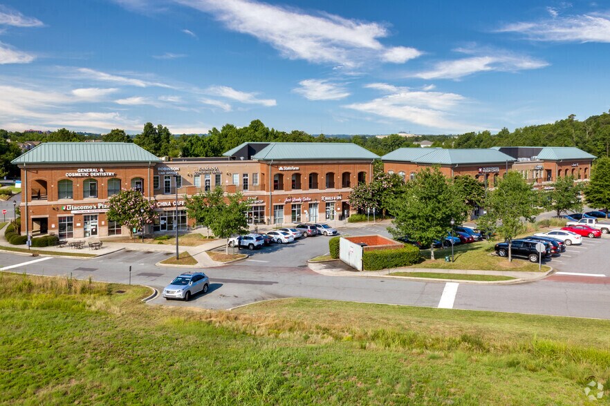 More Photos Of 10230 Berkeley Place Dr, Charlotte Storefront Retail Office For Sale