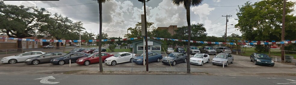 More Photos Of 715 Montgomery St, Savannah Auto Dealership For Lease