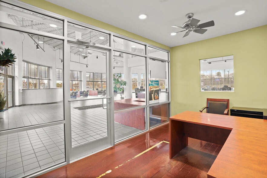 More Photos Of 1 Boston Post Rd, Milford Auto Dealership For Sale