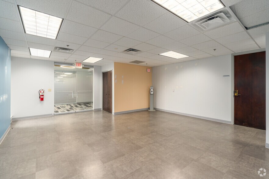 More Photos Of 110 Gibraltar Rd, Horsham Township Office For Lease