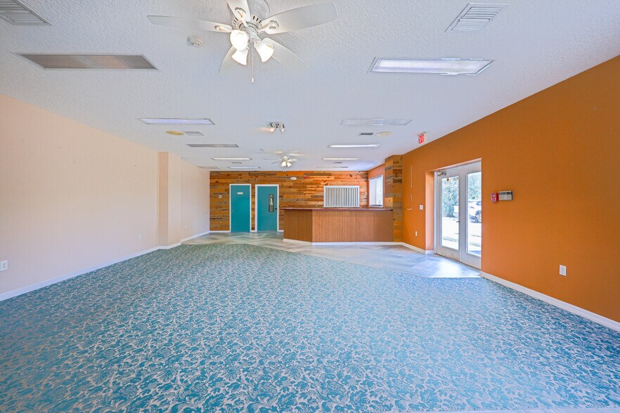 More Photos Of 9010 Astronaut Blvd, Cape Canaveral Warehouse For Sale