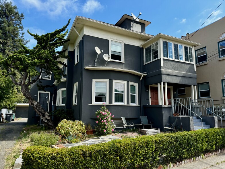 Primary Photo Of 740-744 Alcatraz Ave, Oakland Apartments For Sale