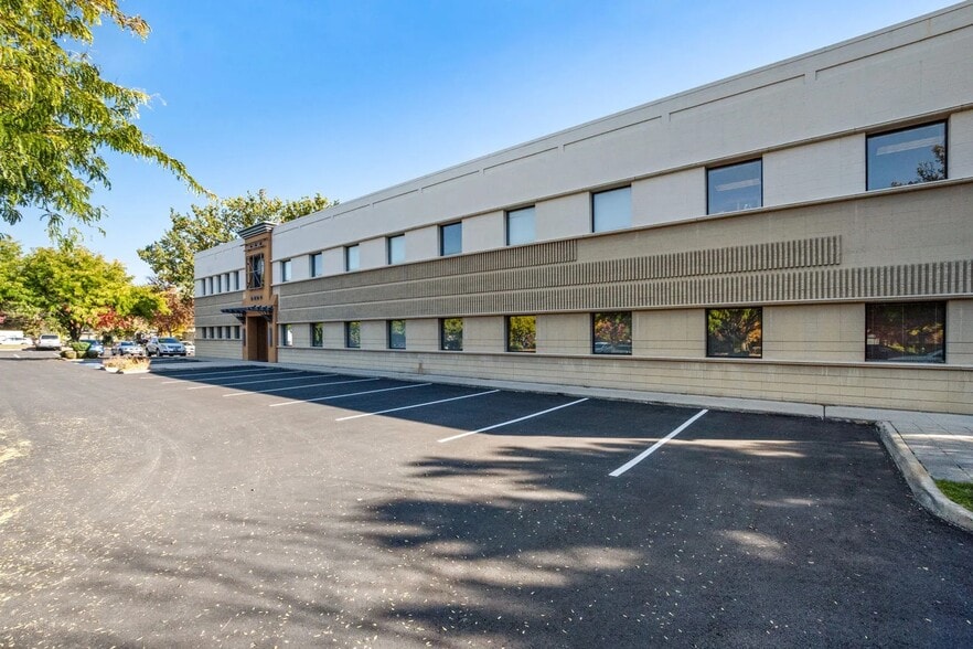 More Photos Of 4355 W Emerald St, Boise Office For Lease