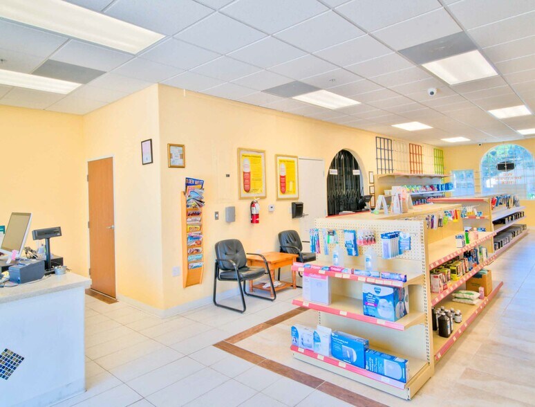 More Photos Of 7772 Warner Ave, Huntington Beach Medical For Lease