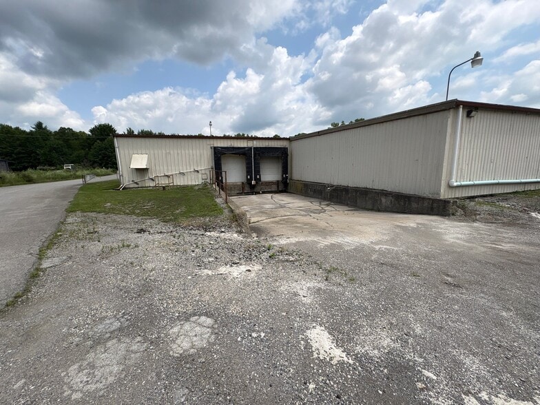 More Photos Of 6103 State Route 446, Canfield Warehouse For Lease