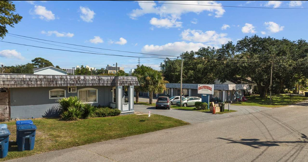 Primary Photo Of 404 14th Ave S, Myrtle Beach Apartments For Sale