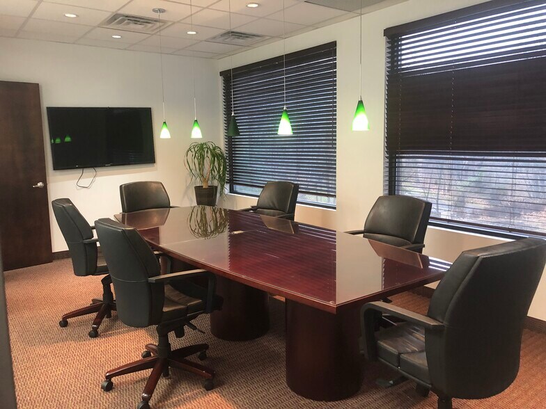 More Photos Of 365 Rifle Camp Rd, Woodland Park Coworking Space