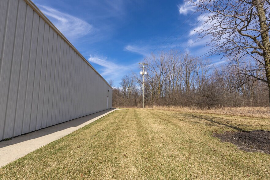 More Photos Of 4132 Elida Rd, Lima Medical For Sale