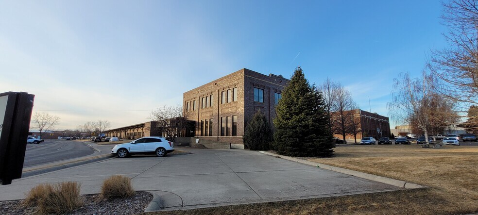 More Photos Of 100 Park Dr S, Great Falls Office For Lease