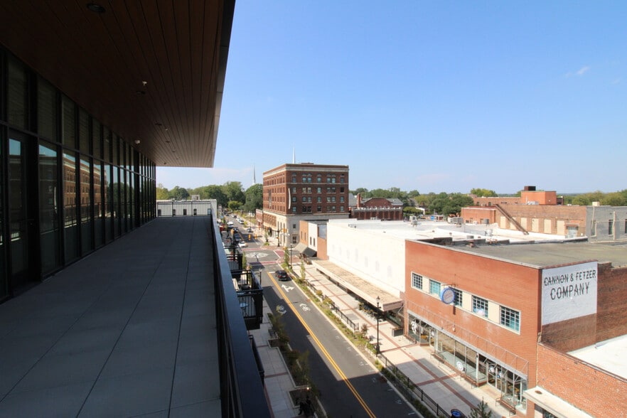 More Photos Of 26 Union St S, Concord Apartments For Lease