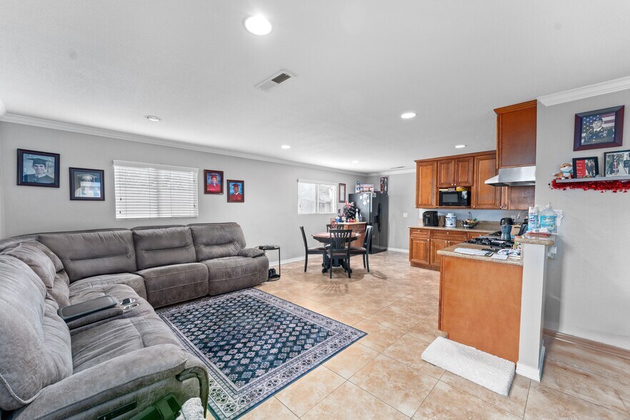 More Photos Of 8720 Villa Dr, Whittier Apartments For Sale