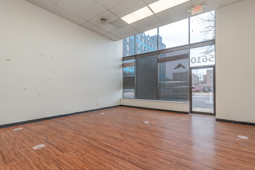 More Photos Of 5600-5610 Delmar Blvd, Saint Louis Apartments For Lease