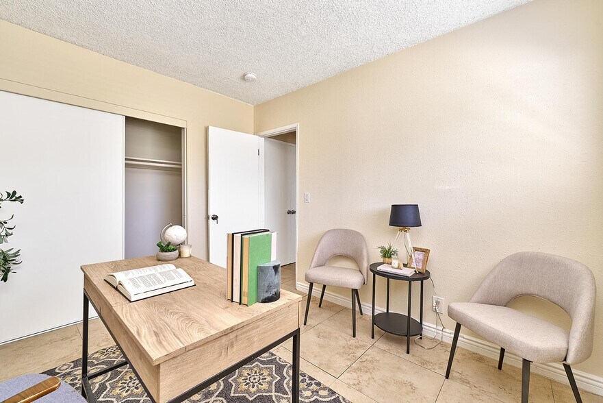 More Photos Of 1381 Burwood St, La Habra Apartments For Sale
