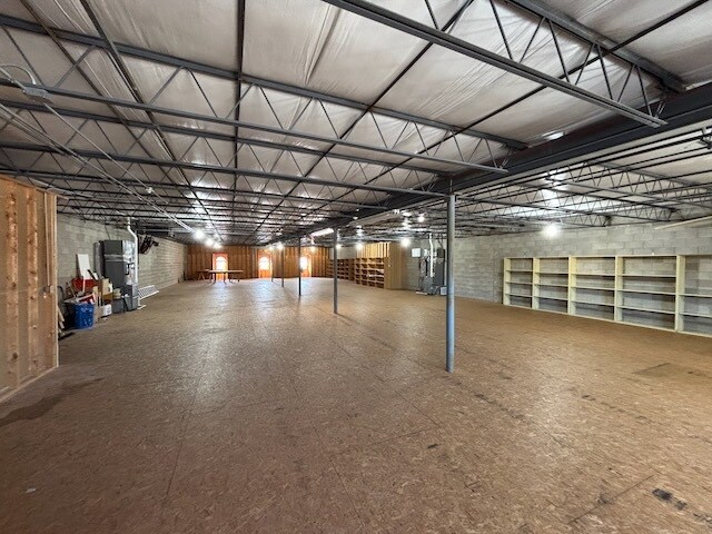 More Photos Of 2225 W Franklin St, Evansville Storefront For Sale