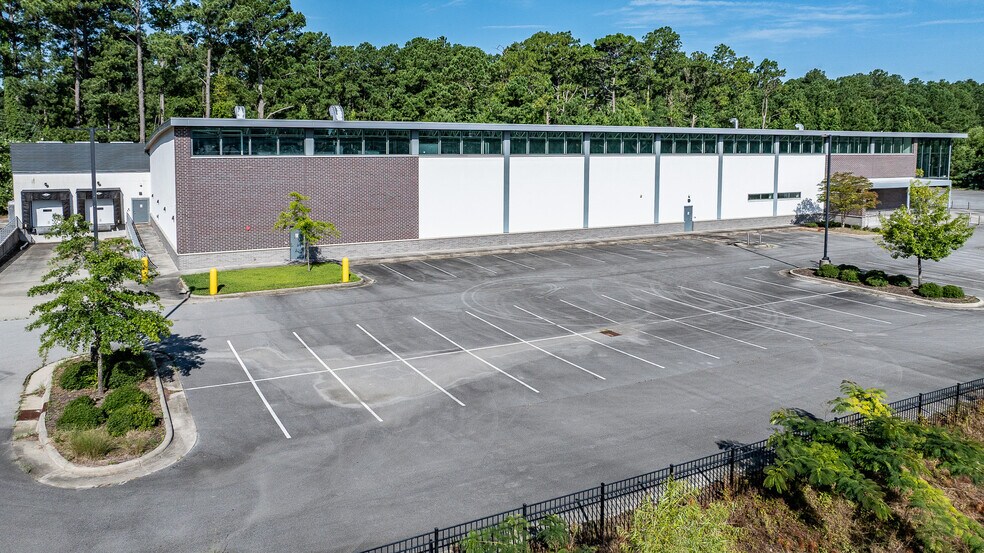 More Photos Of 553 US-70 W, Havelock Freestanding For Lease