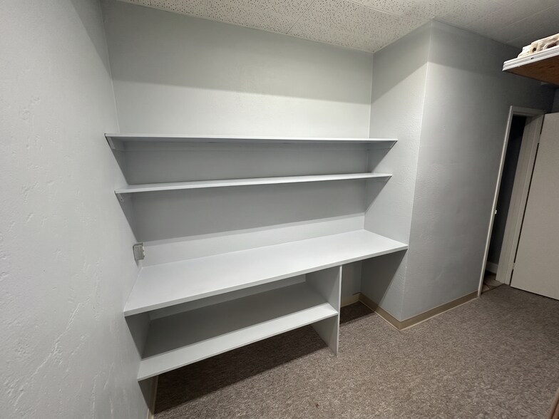 More Photos Of 6100 N Nebraska Ave, Tampa Office For Lease
