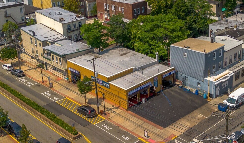 Primary Photo Of 709 Central Ave, Union City Industrial For Sale
