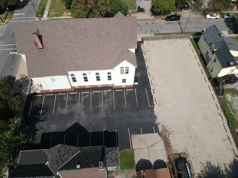 More Photos Of 2951 W 32nd St, Cleveland Specialty For Sale