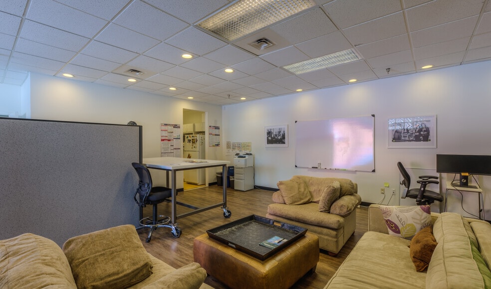 More Photos Of 1729 15th St, Boulder Office For Lease