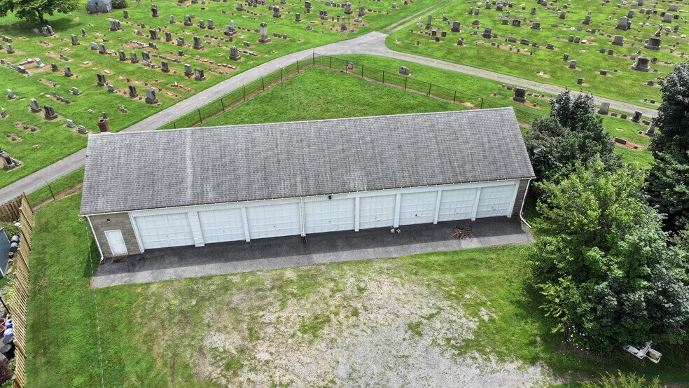 More Photos Of 98 Henderson St, Phillipsburg Warehouse For Sale