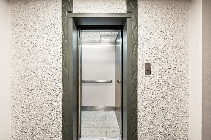 More Photos Of 1201 Clarkson St, Denver Apartments For Sale