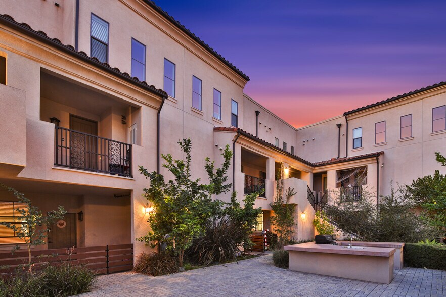 More Photos Of 8951 Monte Vista Ave, Montclair Apartments For Sale