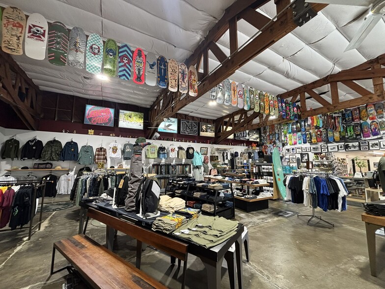More Photos Of 16203 Los Gatos Blvd, Los Gatos Auto Repair For Lease