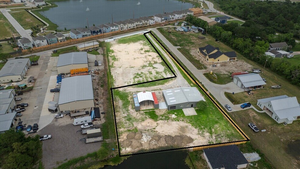 More Photos Of 1250 Winfield Ln, Kemah Industrial For Lease