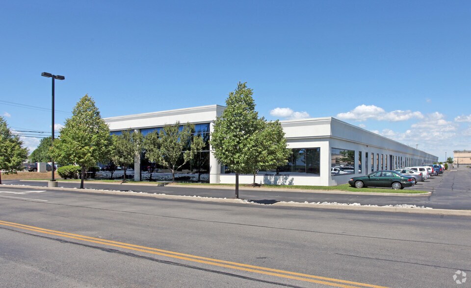 More Photos Of 301 Cayuga Rd, Cheektowaga Unknown For Lease