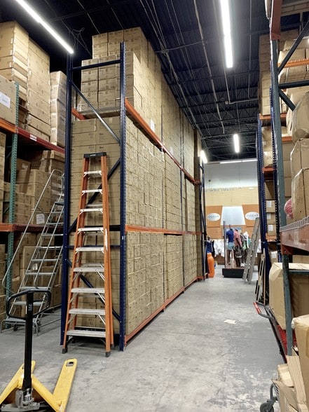 More Photos Of 4401 Nw 167th St, Miami Gardens Warehouse For Sale