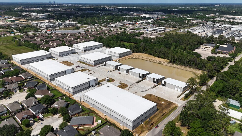 More Photos Of 1800 Meadow Edge Ln, Spring Warehouse For Sale